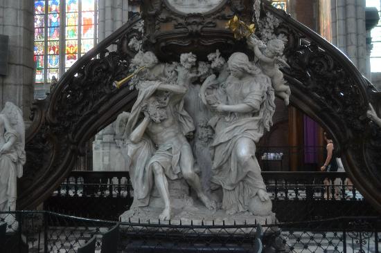 18e-siecle-sculpture-laurent delavaux-bavo-cathedral